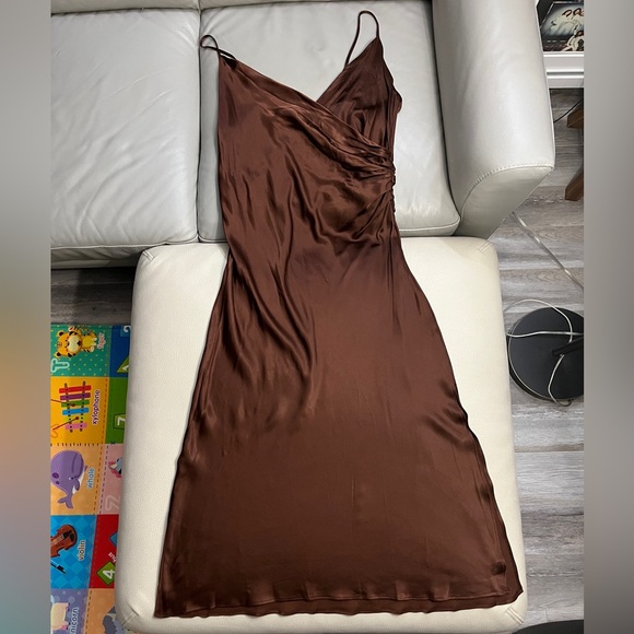 Zara Women’s Satin Effect V Neck Strappy Midi Dress - Size XL - Picture 6 of 13